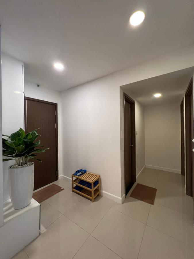 Apartment Icon 56 Building X 8pax, Saigon, Nr District 1, Quan 4, Thanh Pho Ho Chi Minh, Vietnam *